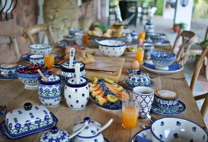 Valle Del Arroyo Casas Rurales  Bed & Breakfast