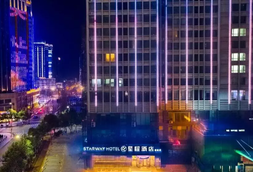 Starway Hotel Nanchang Honggutan Lvdi Twin Tower Wanda Plaza