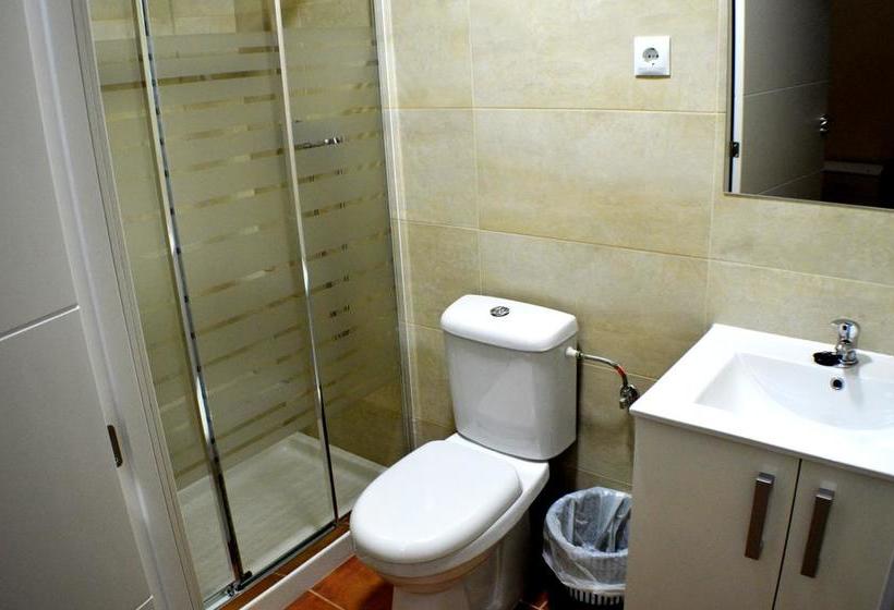 فندق صغير Residencia Universitaria Europa