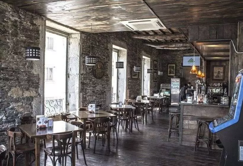 هاستل Roots&boots Lugo