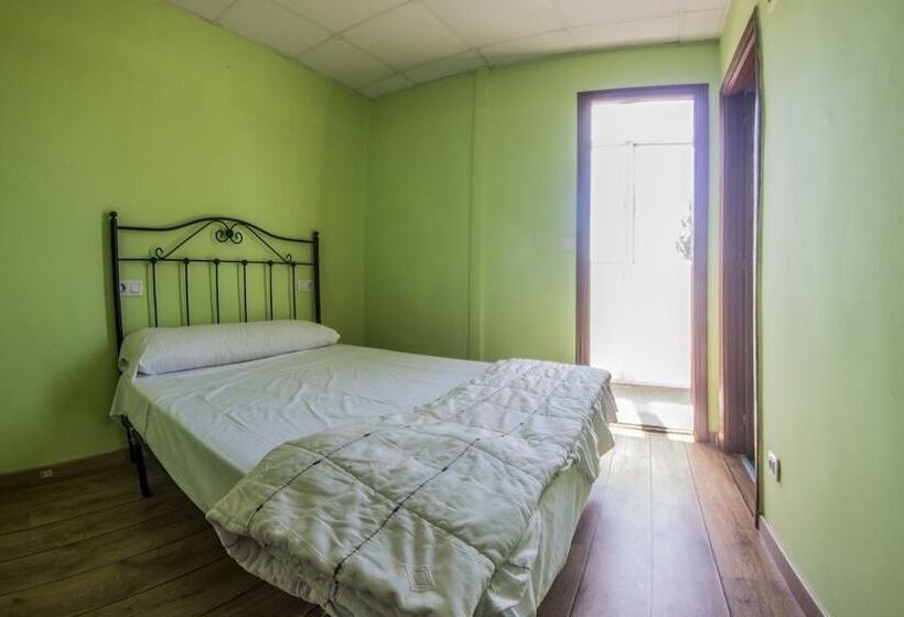 هاستل Roots&boots Lugo