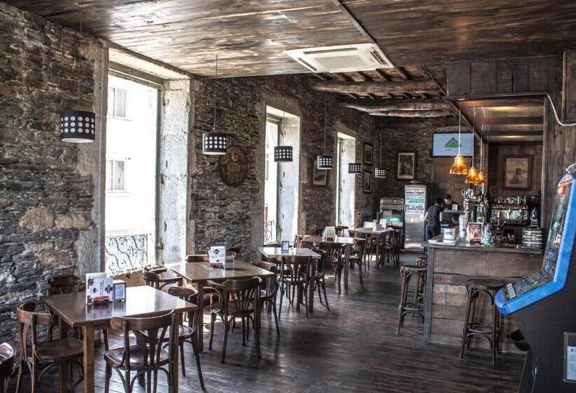 هاستل Roots&boots Lugo