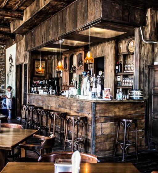 هاستل Roots&boots Lugo