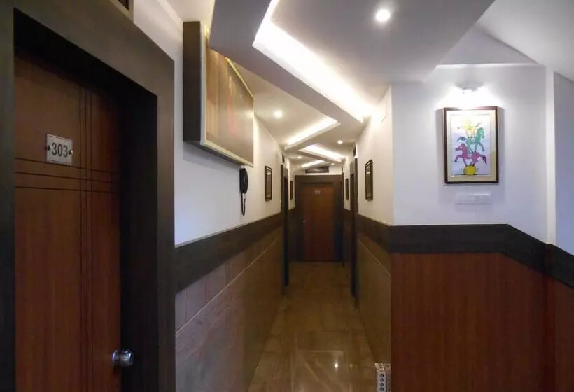 Hotel Aditya