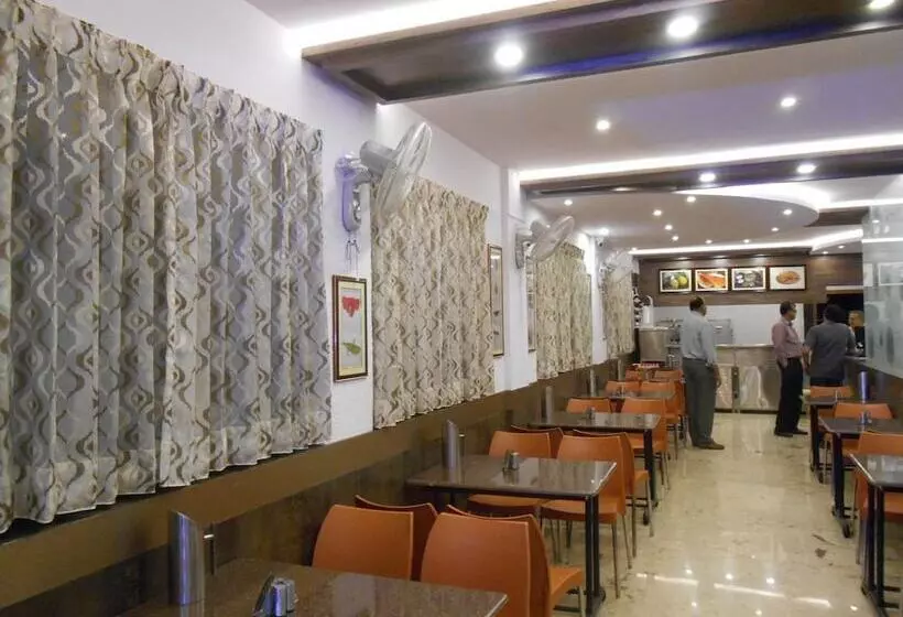 Hotel Aditya