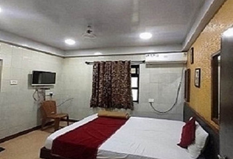 호텔 Geetanjali St Bus Stand Panvel