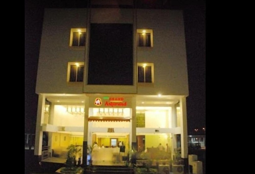酒店 Grand Ashirwad Beacon