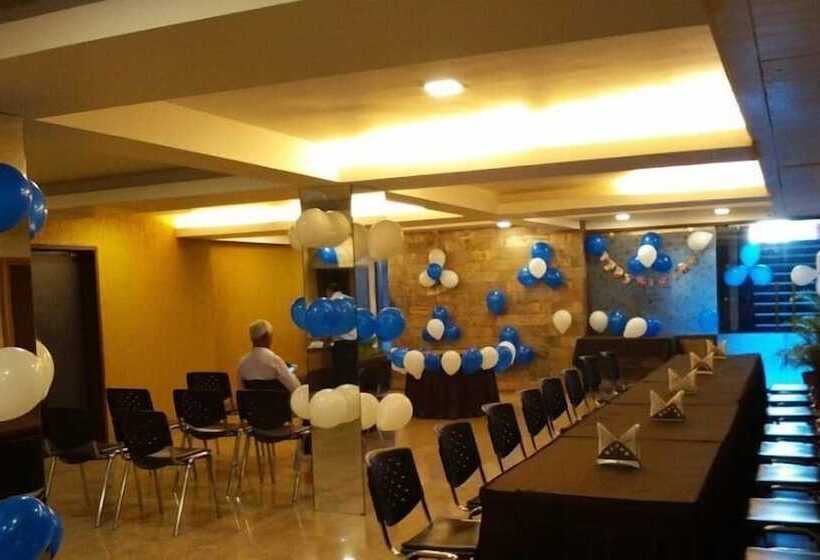 酒店 Grand Ashirwad Beacon