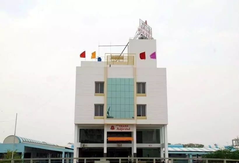 ホテル Grand Ashirwad Beacon
