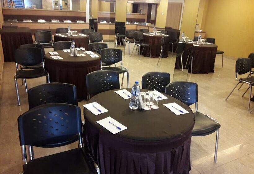 酒店 Grand Ashirwad Beacon