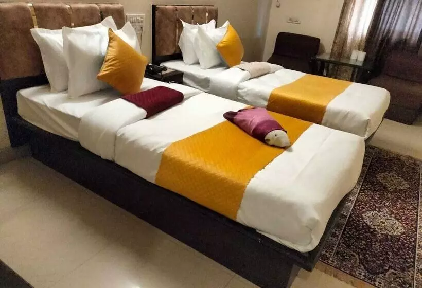 Hotelli Jagat Inn