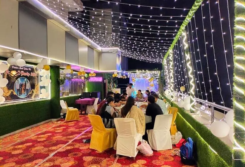Hotelli Jagat Inn