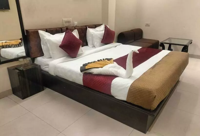 Hotelli Jagat Inn