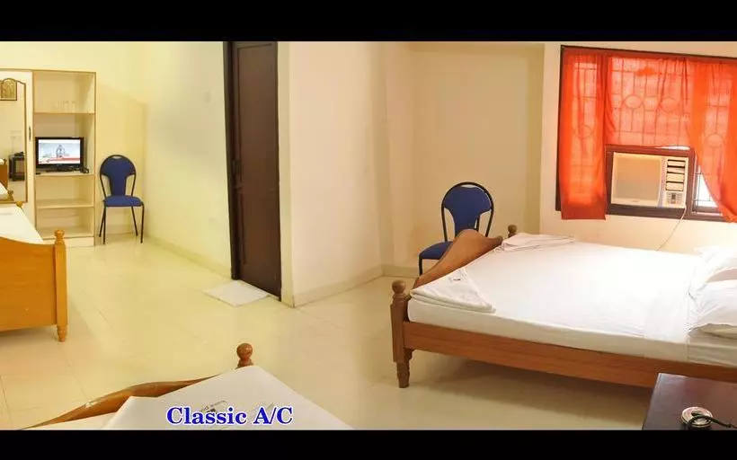 ホテル Kathir Palace