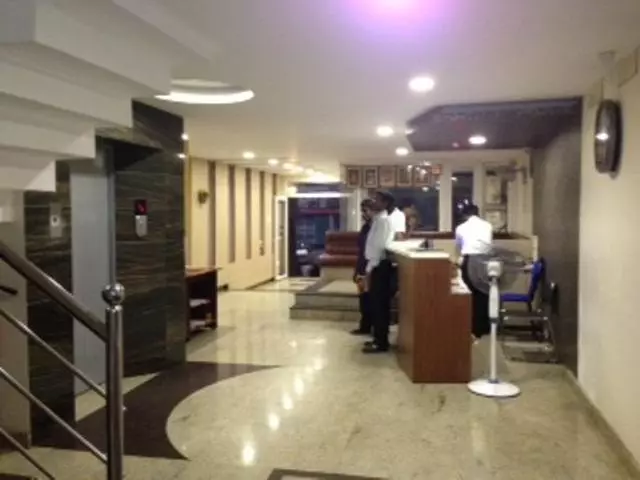 ホテル Kathir Palace