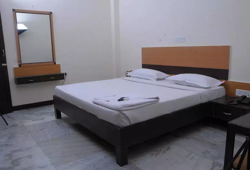 ホテル Kathir Palace