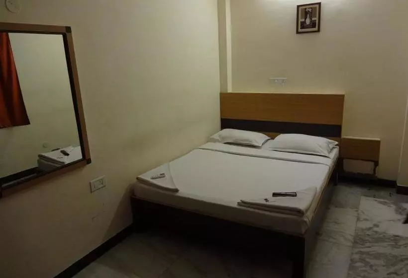 ホテル Kathir Palace