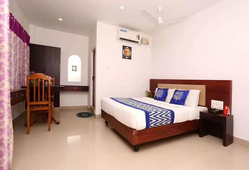 Hotelli New Seaside Residency
