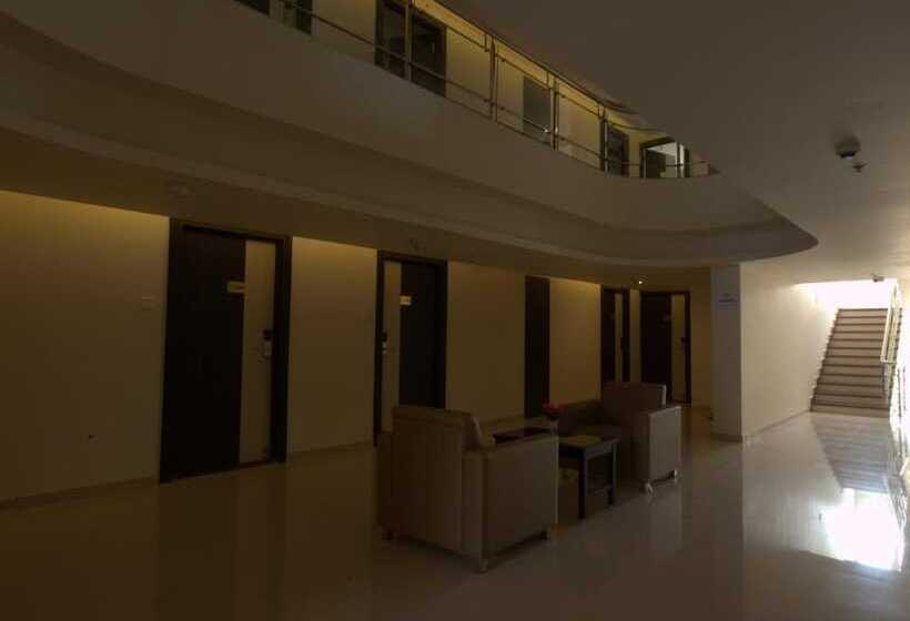 Plazza Hotel , Trichy