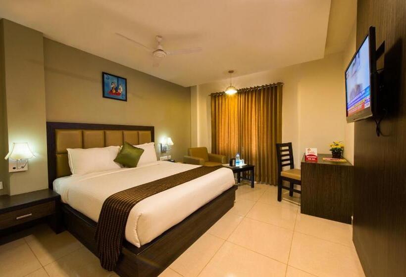 Plazza Hotel , Trichy