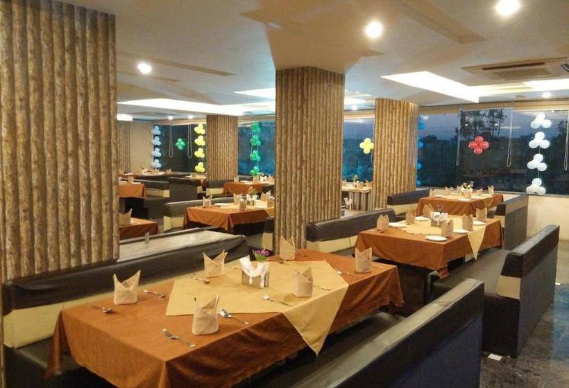 בית מלון כפרי Siddhant Villa Luxury