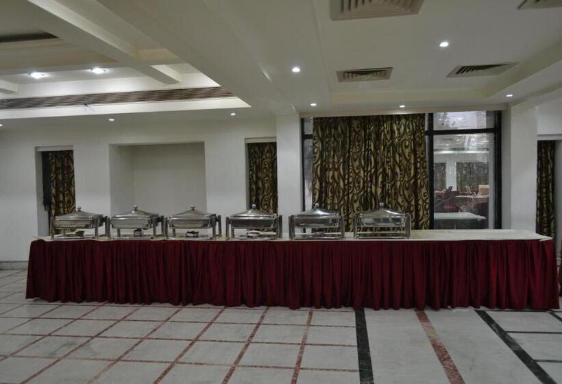 Hotel Sobti Continental Bareilly