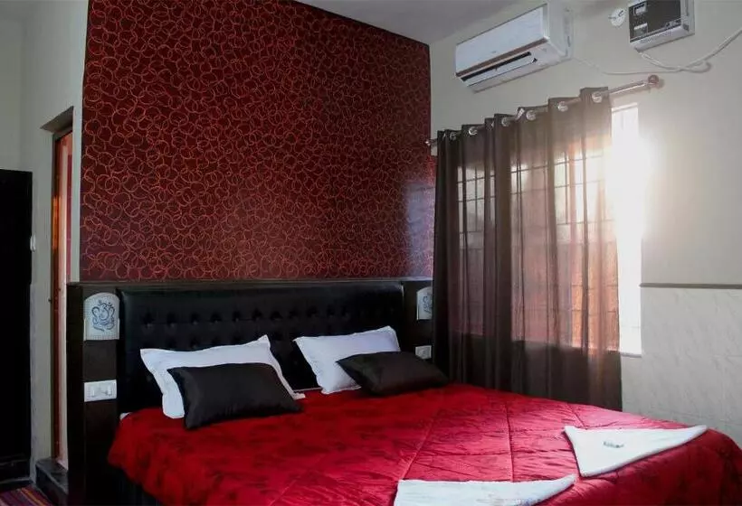 ホテル Vinodhara Guesthouse