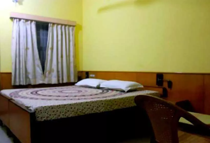 ホテル Vinodhara Guesthouse