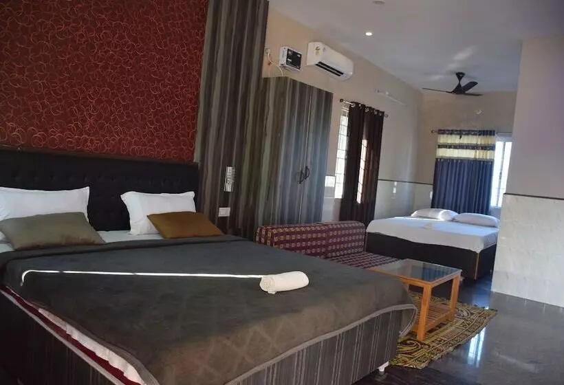 ホテル Vinodhara Guesthouse