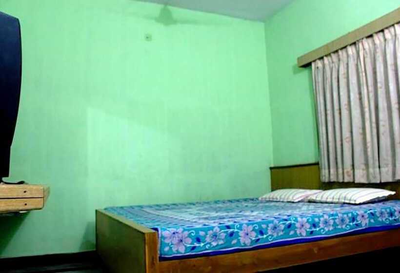 فندق Vinodhara Guesthouse