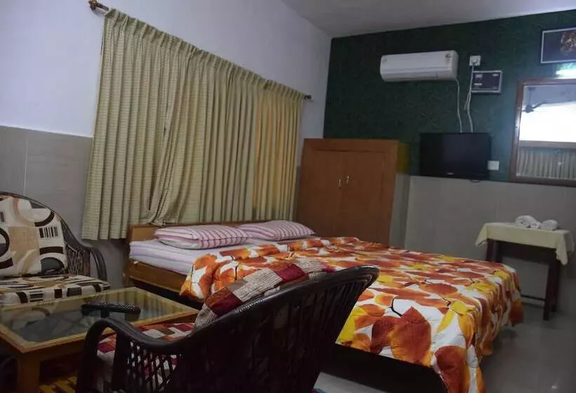 ホテル Vinodhara Guesthouse