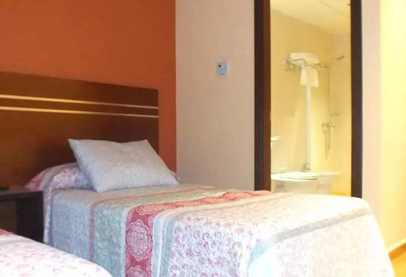 Motel Los Abedules