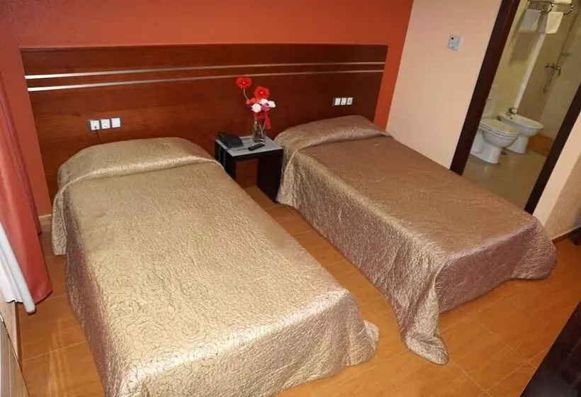 Motel Los Abedules