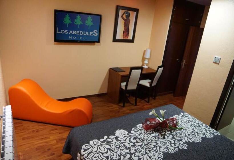 Motel Los Abedules