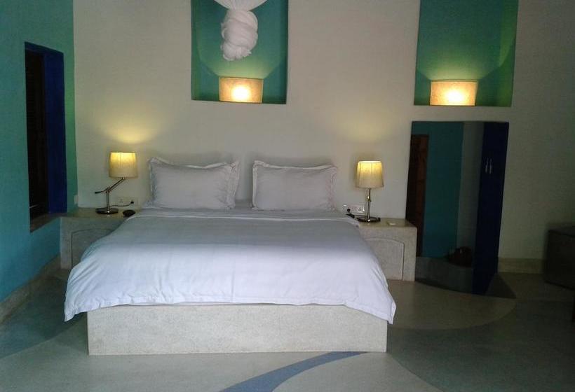 استراحتگاه Nilaya Hermitage