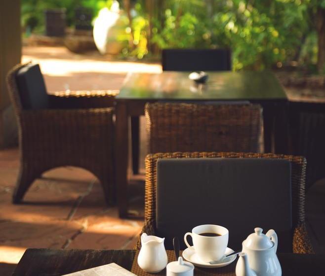 استراحتگاه Nilaya Hermitage