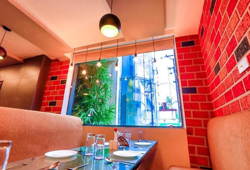 The Blue Lagoon Hotel Premium