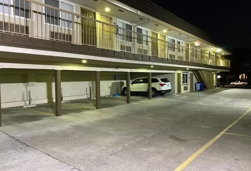 Bayview Motel