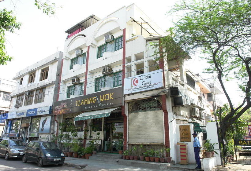 Cedar Court Bed And Breakfast