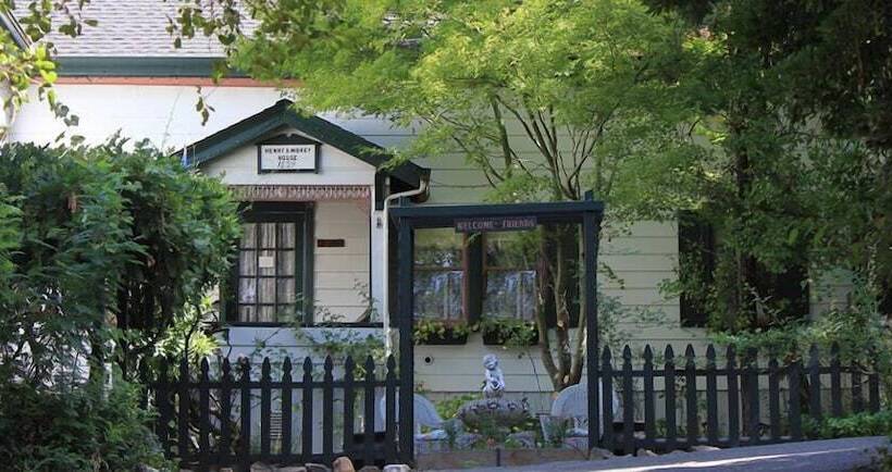 Glen Morey Country House B & B Inn