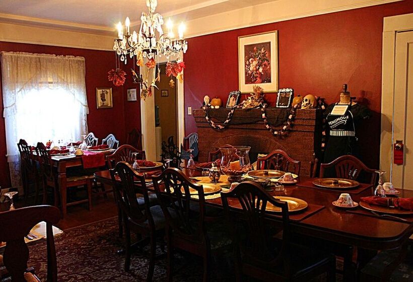 Glen Morey Country House B & B Inn