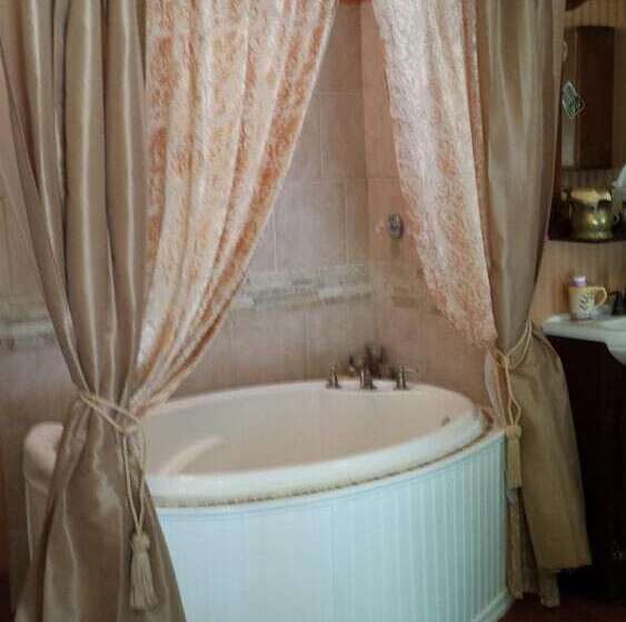 Glen Morey Country House B & B Inn