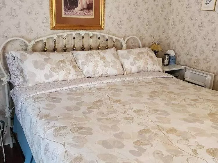 Glen Morey Country House B & B Inn