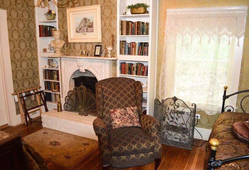 Glen Morey Country House B & B Inn