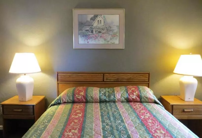 Capri Motel