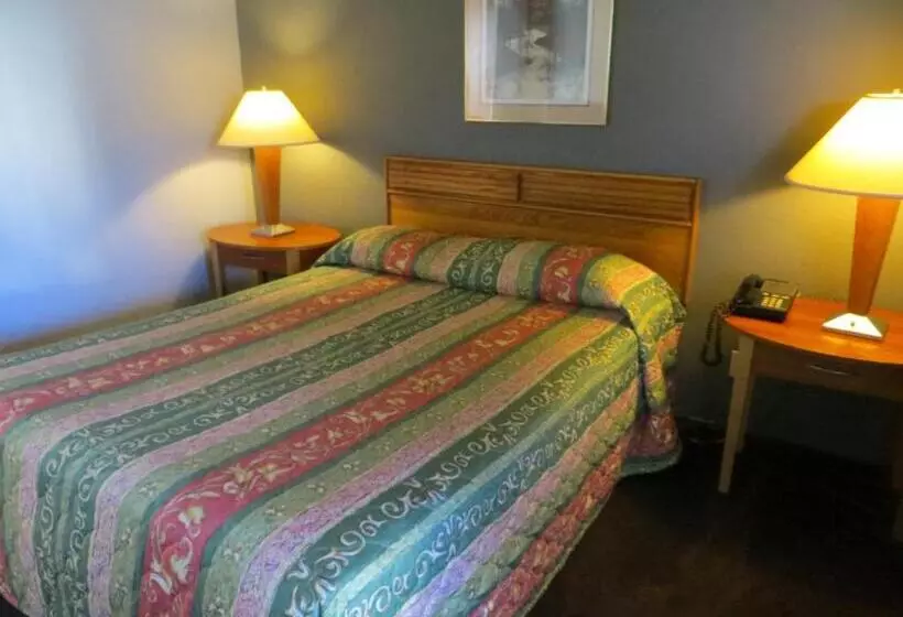 Capri Motel