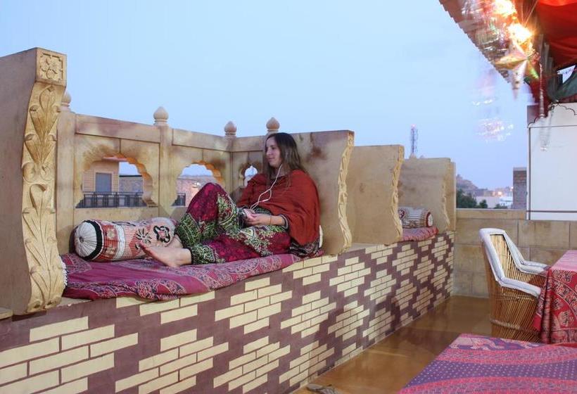 Fotos del hotel Sanjay Villa:  7