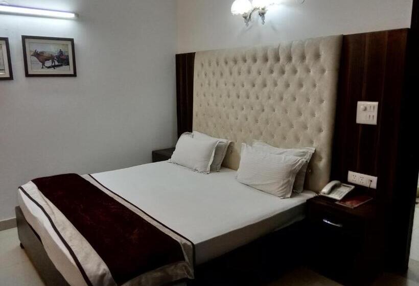 ホテル Solo Victoria