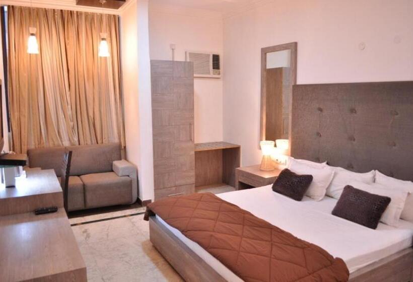 ホテル Solo Victoria