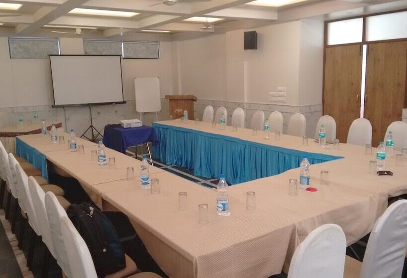 Hotel The Majestic Manor